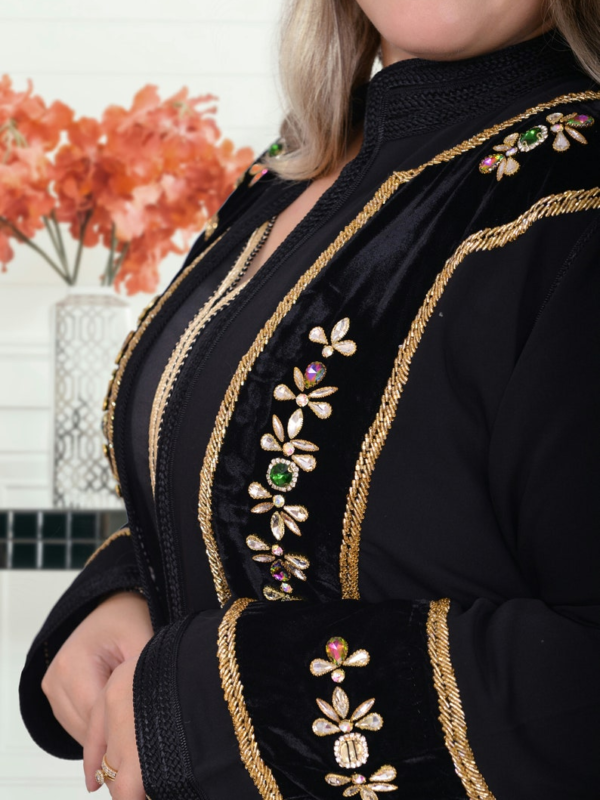 Black elegant djellaba embellished with delicate crystal detailing.